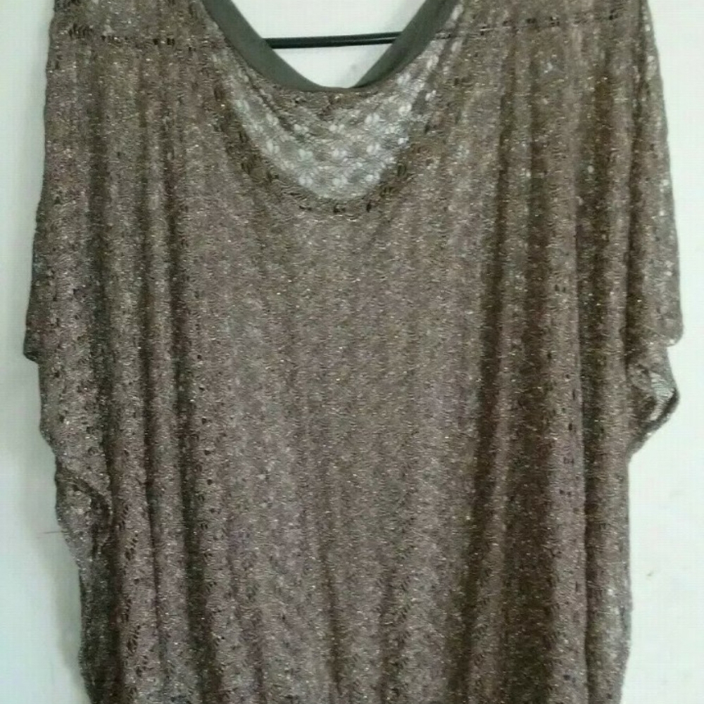 Express Eyelet Dolman Sleeve Large Olive Top